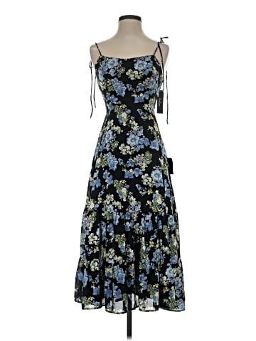 Lulus Casual Dress (view 1)