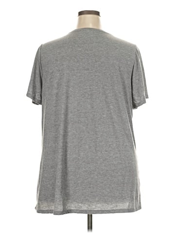 Lane Bryant Short Sleeve T-Shirt (view 2)