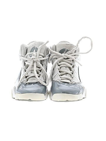 Air Jordan Sneakers (view 2)