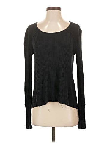 Abercrombie & Fitch Long Sleeve T-Shirt (view 1)
