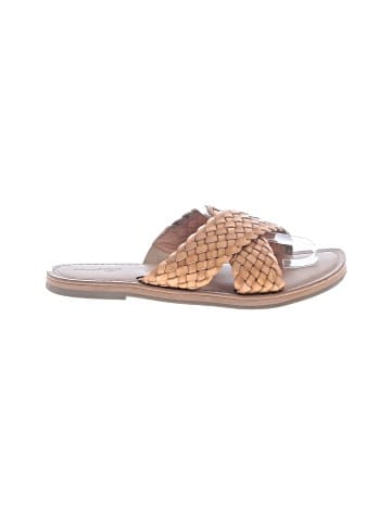 Universal Thread Sandals (view 1)