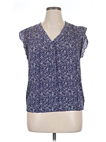 Rose & Thyme Short Sleeve Blouse (view 1)