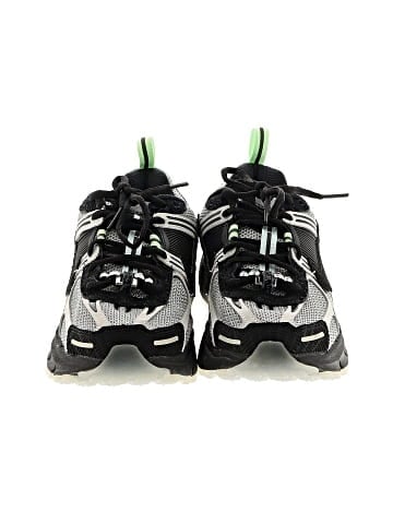 Nike Sneakers (view 2)