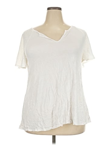 Lane Bryant Short Sleeve T-Shirt (view 1)