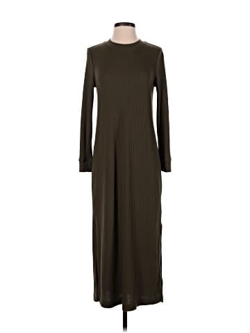 Old Navy Casual Dress (view 1)