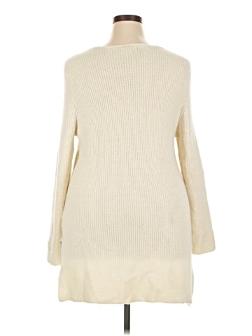 Liz Claiborne Pullover Sweater (view 2)
