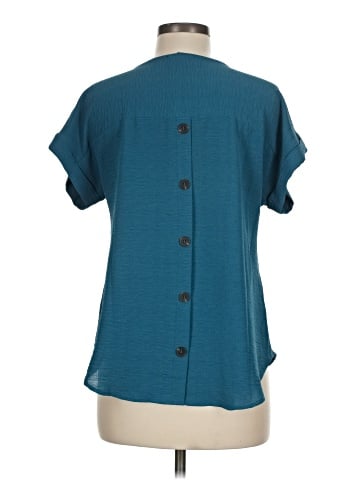 Blu Pepper Short Sleeve T-Shirt (view 2)