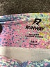 Runway Print White Active Pants Size 6 - 7 - photo 3