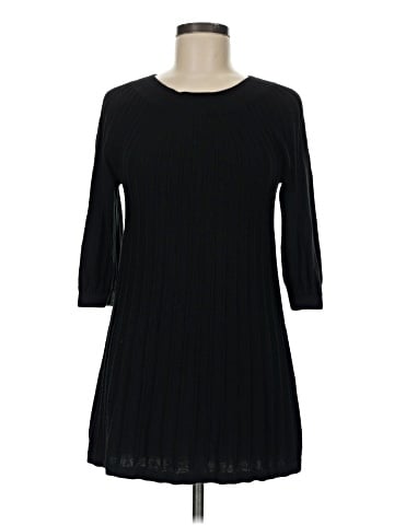 Leo & Nicole Pullover Sweater (view 1)