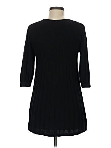 Leo & Nicole Pullover Sweater (view 2)