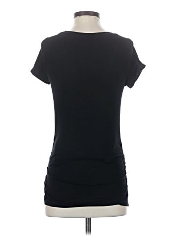 Old Navy - Maternity Sleeveless T-Shirt (view 2)