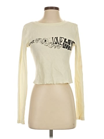 Urban Outfitters Long Sleeve T-Shirt (view 1)