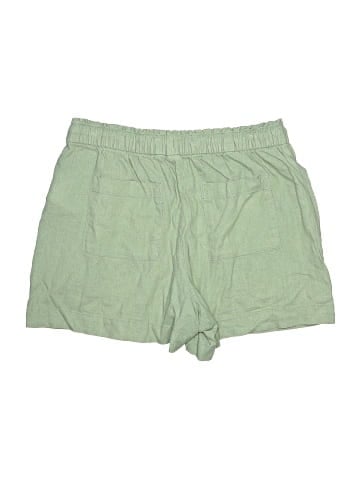 Gap Shorts (view 2)