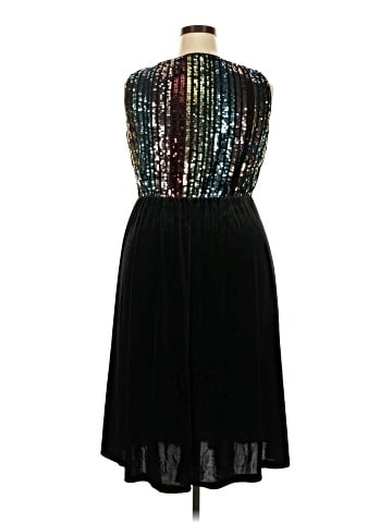BLOOMCHIC Cocktail Dress (view 2)