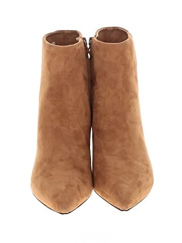 Vince. Ankle Boots (view 2)