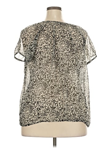 a.n.a. A New Approach Short Sleeve Blouse (view 2)