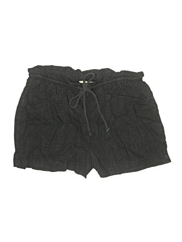 Universal Thread Shorts (view 1)