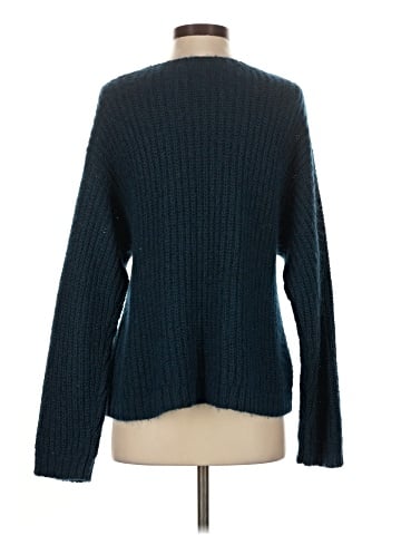 Uniqlo Pullover Sweater (view 2)