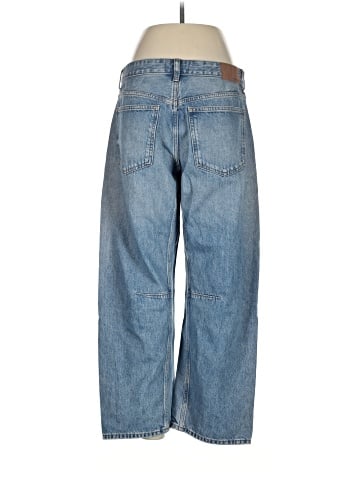 Madewell The Curvy Darted Barrel-Leg Jean in Dobbins Wash (view 2)