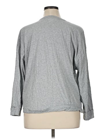 Victoria's Secret 3/4 Sleeve T-Shirt (view 2)