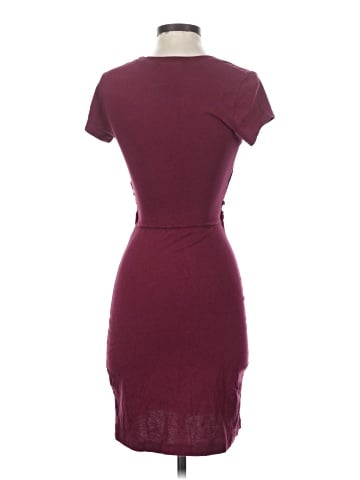 Urban Outfitters Casual Dress (view 2)
