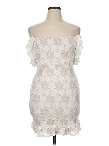 Selfie Leslie Cocktail Dress (view 1)
