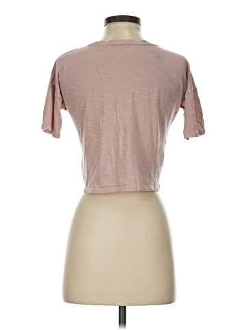 American Eagle Outfitters Short Sleeve T-Shirt (view 2)