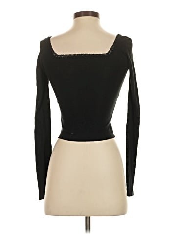 American Eagle Outfitters Long Sleeve Top (view 2)