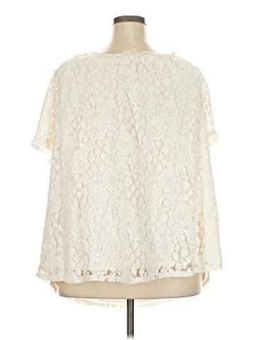 Maurices 3/4 Sleeve Blouse (view 2)