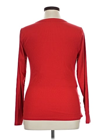 Old Navy - Maternity Long Sleeve T-Shirt (view 2)