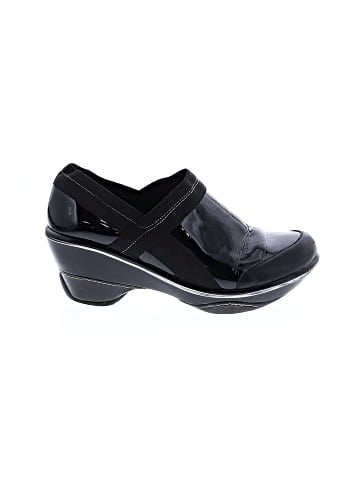 Jambu Wedges (view 1)