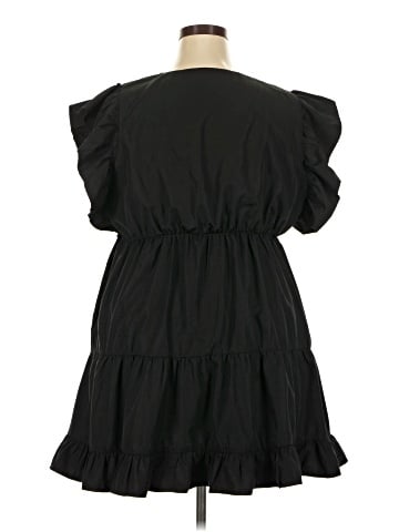 Abercrombie & Fitch Casual Dress (view 2)