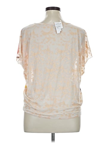 Go Couture Short Sleeve T-Shirt (view 2)