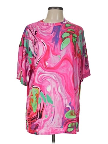 Fashion Nova Short Sleeve T-Shirt (view 1)