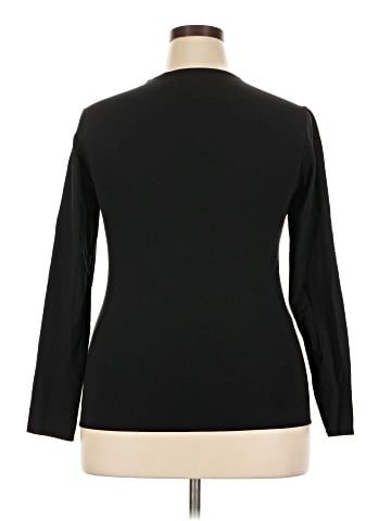 Uniqlo 3/4 Sleeve T-Shirt (view 2)