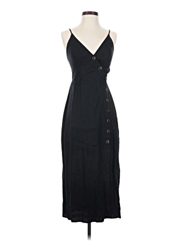 Urban Outfitters Casual Dress (view 1)