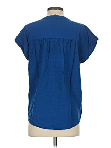 Banana Republic Short Sleeve T-Shirt (view 2)