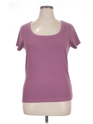 Ann Taylor LOFT Outlet Short Sleeve T-Shirt (view 1)