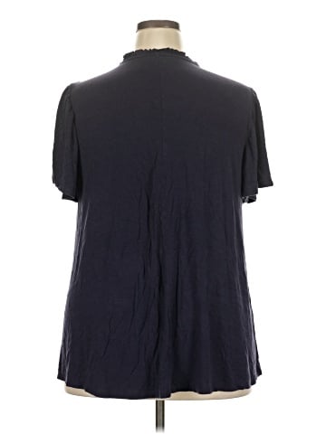 Lane Bryant Short Sleeve T-Shirt (view 2)