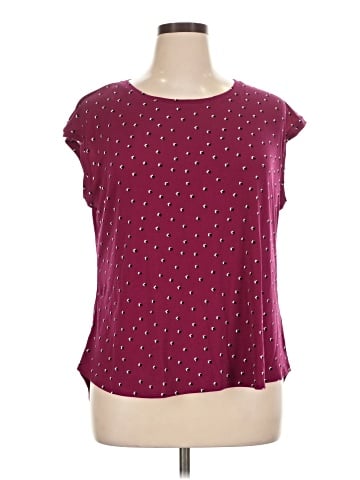 Elle Sleeveless T-Shirt (view 1)