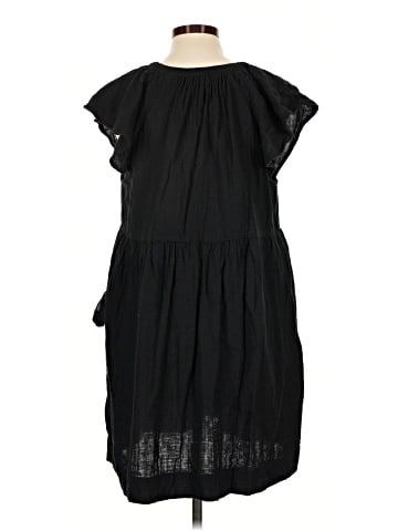 Old Navy Casual Dress (view 2)