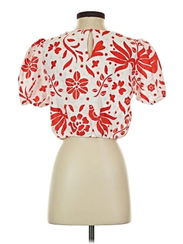 Cupcakes & Cashmere Short Sleeve T-Shirt (view 2)