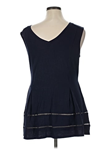 Valerie Stevens Sleeveless T-Shirt (view 2)