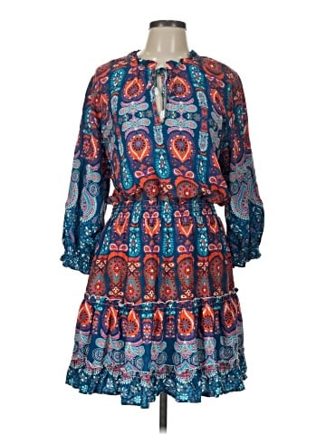 Walker & Wade Casual Dress (view 1)