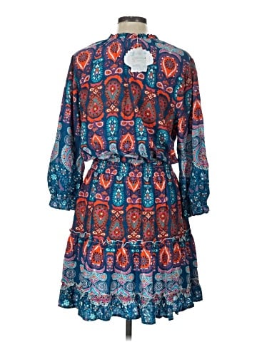 Walker & Wade Casual Dress (view 2)