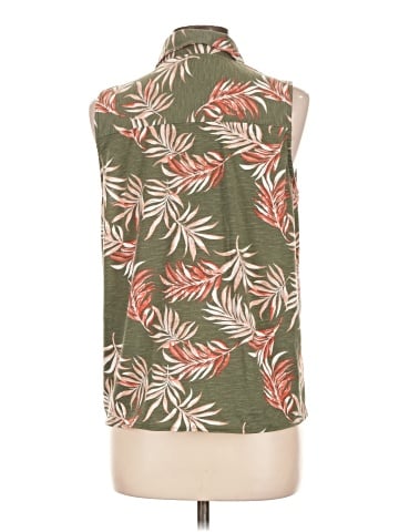 Eden & Olivia Sleeveless Blouse (view 2)