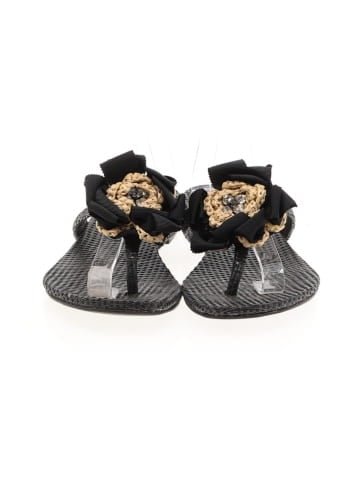 Vera Wang Flip Flops (view 2)