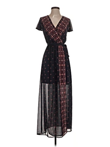 Xhilaration Casual Dress (view 1)