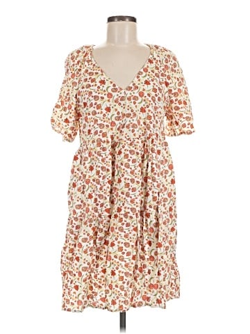 Old Navy Casual Dress (view 1)