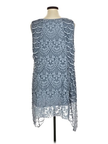 Simply Couture Sleeveless Blouse (view 2)
